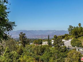 3940 Davana Road, Sherman Oaks CA 91423