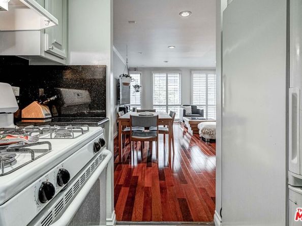 800 W 1st Street 602, Los Angeles CA 90012