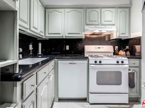 800 W 1st Street 602, Los Angeles CA 90012