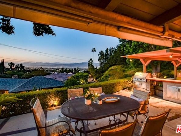 3540 WILLOWCREST Avenue, Studio City CA 91604