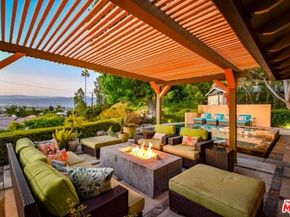 3540 WILLOWCREST Avenue, Studio City CA 91604