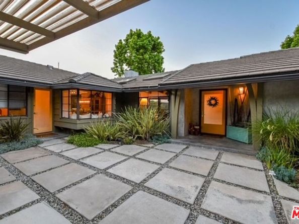 3540 WILLOWCREST Avenue, Studio City CA 91604