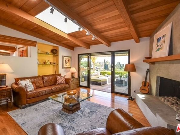 3540 WILLOWCREST Avenue, Studio City CA 91604