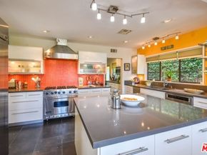 3540 WILLOWCREST Avenue, Studio City CA 91604