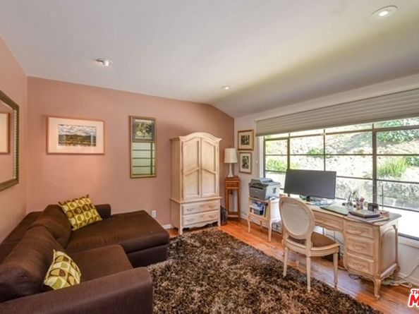 3540 WILLOWCREST Avenue, Studio City CA 91604