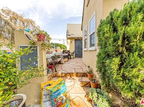 1618 S Burnside Avenue, Los Angeles CA 90019