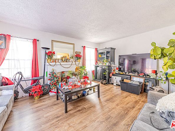 1618 S Burnside Avenue, Los Angeles CA 90019