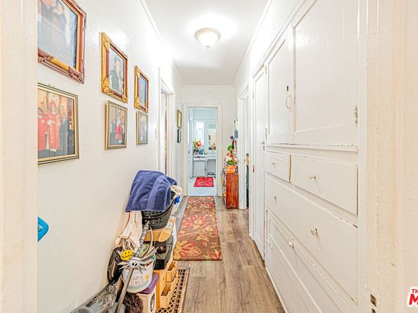 1618 S Burnside Avenue, Los Angeles CA 90019