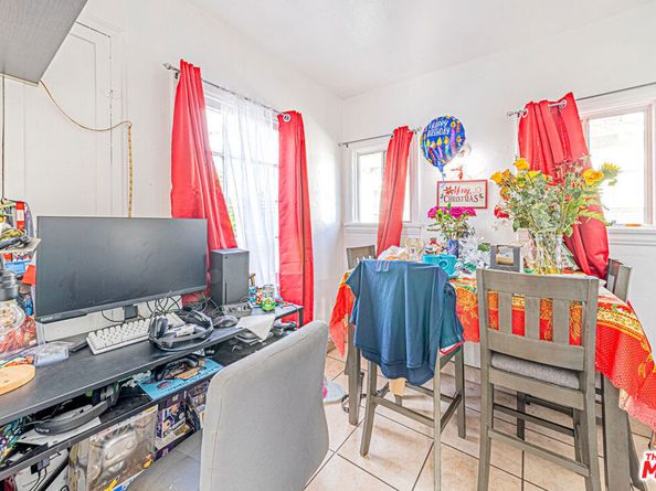 1618 S Burnside Avenue, Los Angeles CA 90019