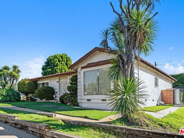 5804 S Sherbourne Drive, Los Angeles CA 90056