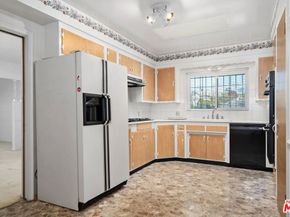 5804 S Sherbourne Drive, Los Angeles CA 90056