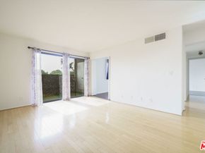 1119 Albany Street 335, Los Angeles CA 90015