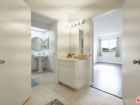 1119 Albany Street 335, Los Angeles CA 90015