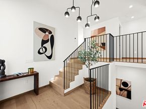 1636 Haslam Terrace, Los Angeles CA 90069