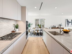 1636 Haslam Terrace, Los Angeles CA 90069