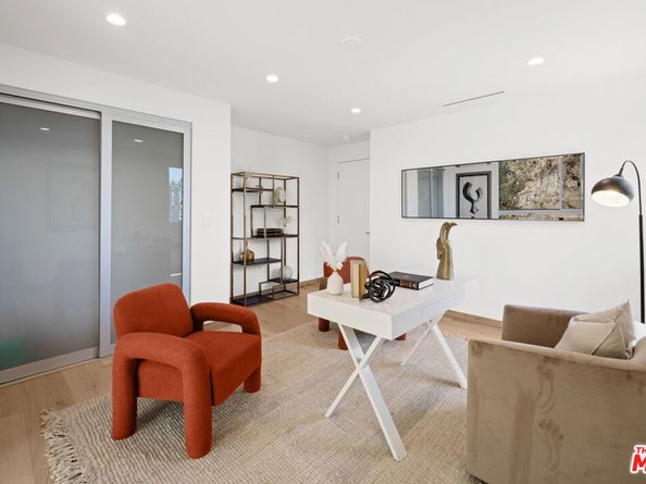 1636 Haslam Terrace, Los Angeles CA 90069