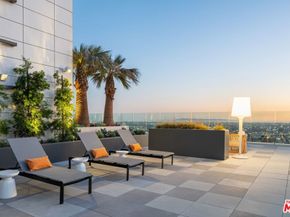 400 S Broadway 606, Los Angeles CA 90013