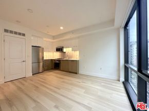 400 S Broadway 606, Los Angeles CA 90013