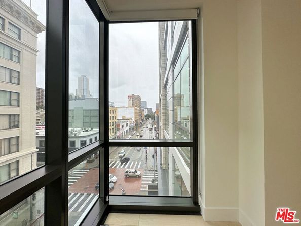 400 S Broadway 606, Los Angeles CA 90013