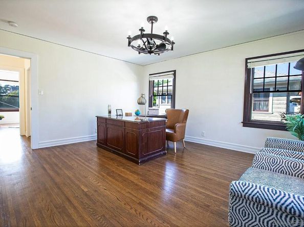 2009 S Victoria Ave, Los Angeles CA 90016