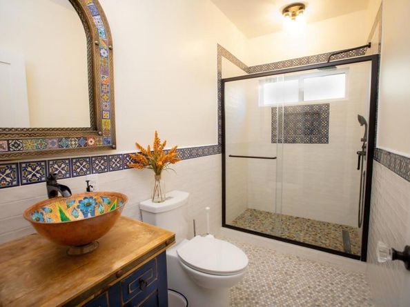 2009 S Victoria Ave, Los Angeles CA 90016