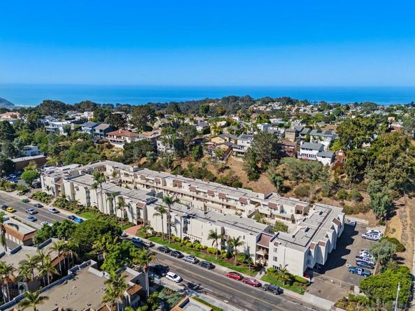 13754 Mango Drive 316, Del Mar CA 92014