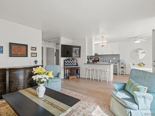 13754 Mango Drive 316, Del Mar CA 92014