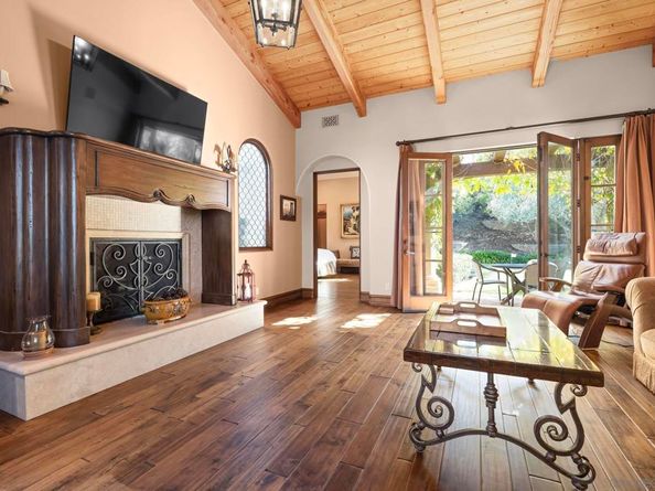 18486 Via Candela, Rancho Santa Fe CA 92091