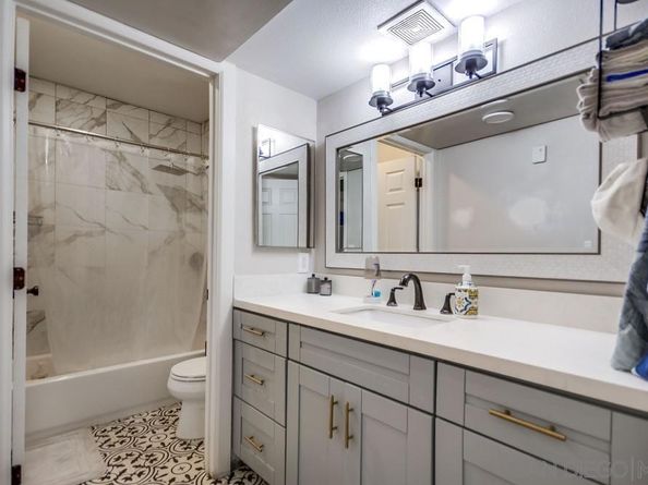 294 Chambers 45, El Cajon CA 92020