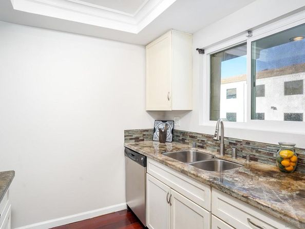 6069 Rancho Mission Rd 201, San Diego CA 92108