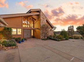 4955 Rancho Viejo Dr, Del Mar CA 92014