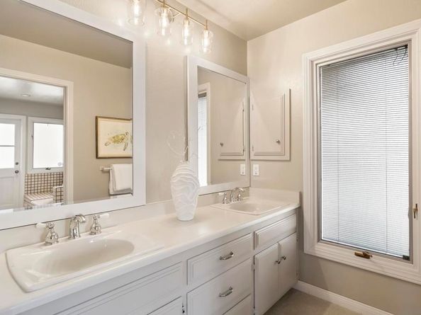 4955 Rancho Viejo Dr, Del Mar CA 92014