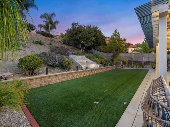 2690 Ponderosa Ct, Escondido CA 92027