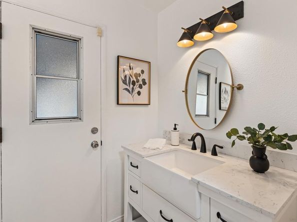 6615 Ridge Manor Ave, San Diego CA 92120