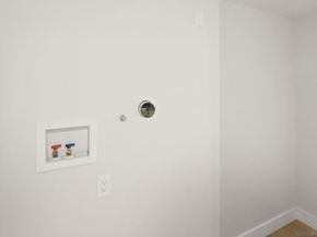 2526 Aster St, San Diego CA 92109