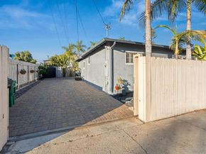 1733 Hornblend St, San Diego CA 92109