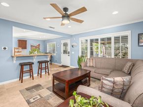 1733 Hornblend St, San Diego CA 92109