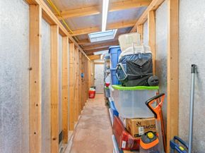 1733 Hornblend St, San Diego CA 92109