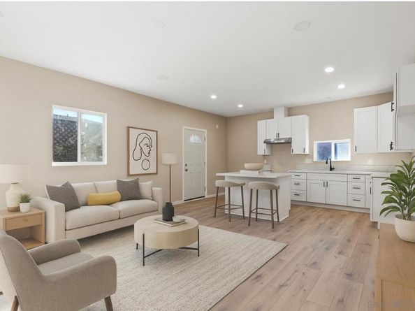 430 S 33rd St, San Diego CA 92113