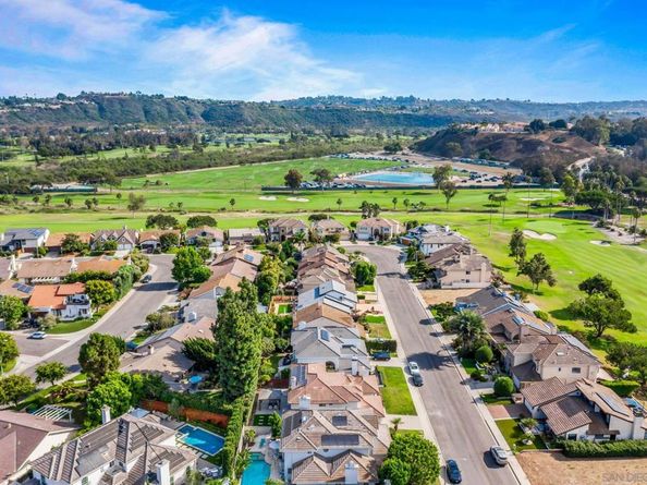 15951 Avenida Calma, Rancho Santa Fe CA 92091