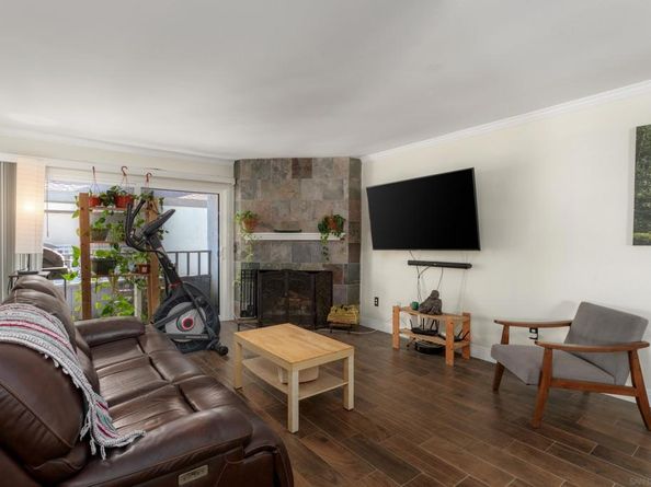 3207 Midway Dr 104, San Diego CA 92110