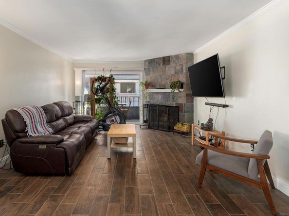 3207 Midway Dr 104, San Diego CA 92110