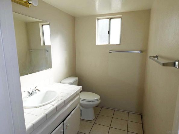 9034 Kenwood Dr 10, Spring Valley CA 91977