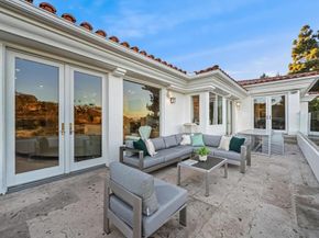 6617 Muirlands Dr, La Jolla CA 92037
