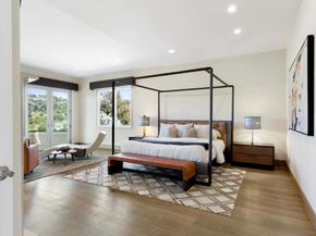 6617 Muirlands Dr, La Jolla CA 92037