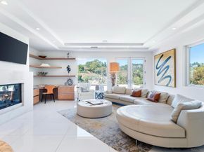 6617 Muirlands Dr, La Jolla CA 92037