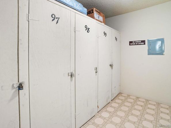 11255 Tierrasanta 98, San Diego CA 92124