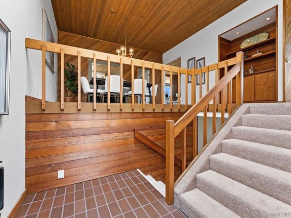 315 Colima Court, La Jolla CA 92037