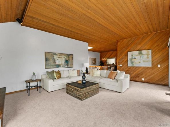 315 Colima Court, La Jolla CA 92037