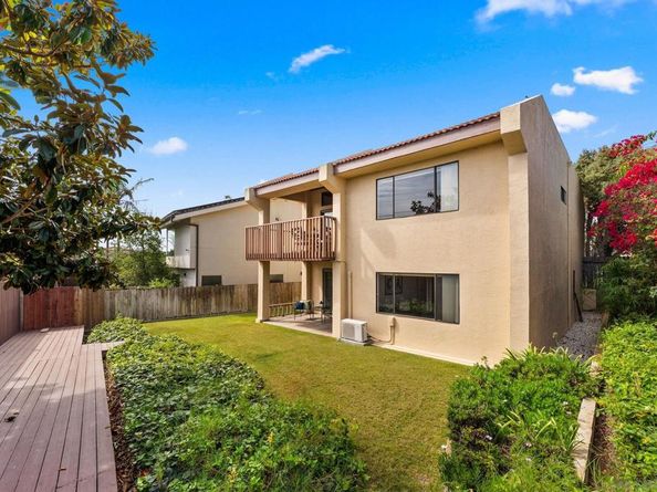 315 Colima Court, La Jolla CA 92037